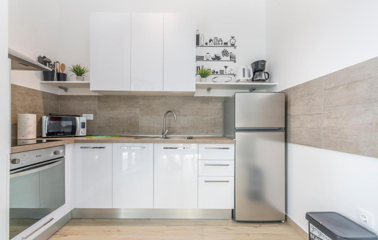 Apartment Serena, Sea View, 페로이 외부 사진