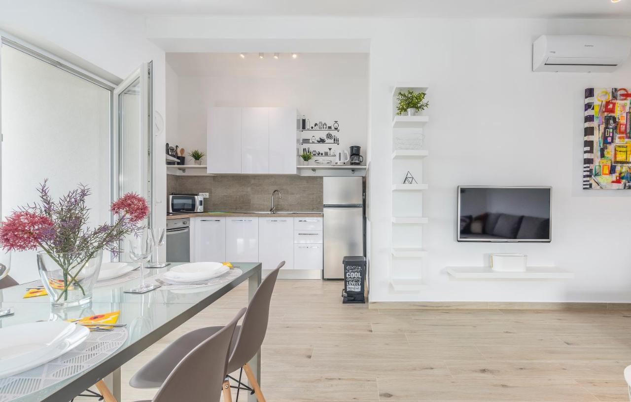Apartment Serena, Sea View, 페로이 외부 사진